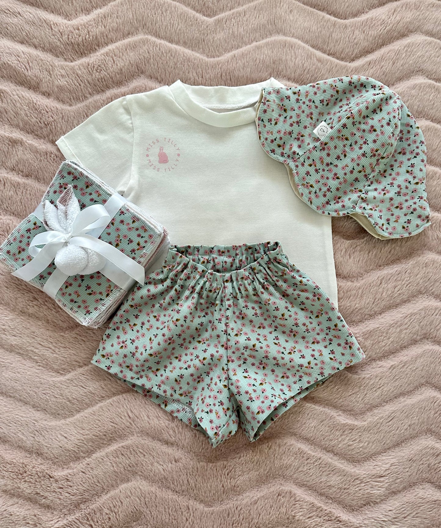 Shortie Set