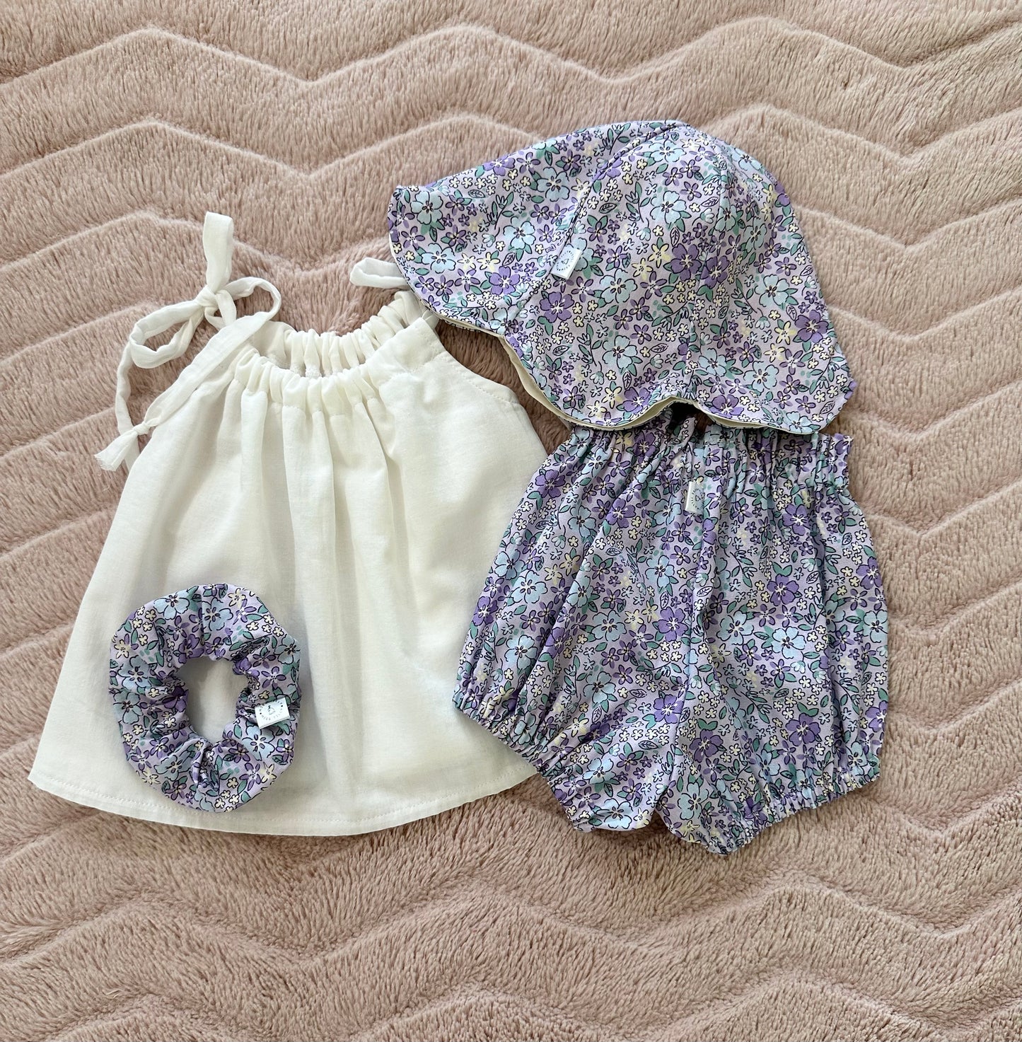 Floral Baby Set!